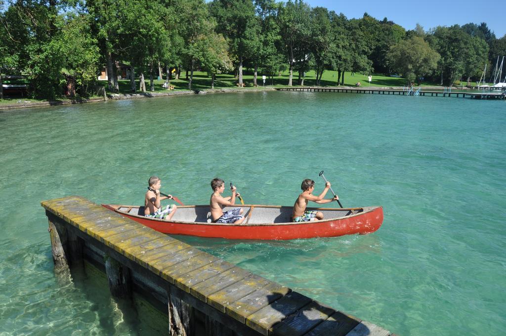 Litz - Das Erlebnishaus Am Attersee Hotel Seewalchen Bagian luar foto