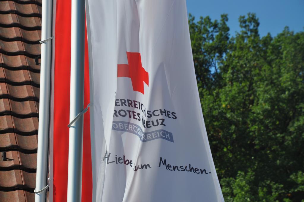 Litz - Das Erlebnishaus Am Attersee Hotel Seewalchen Ruang foto